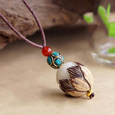 Handmade Exclusive Big Bodhi Seed With Half Peel Lotus Red Agate Turquoise Beads Pendant Necklace